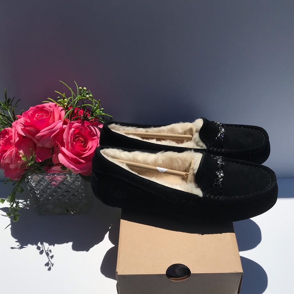 UGG Ansley Charm Gem Slippers - Picture 4 of 11